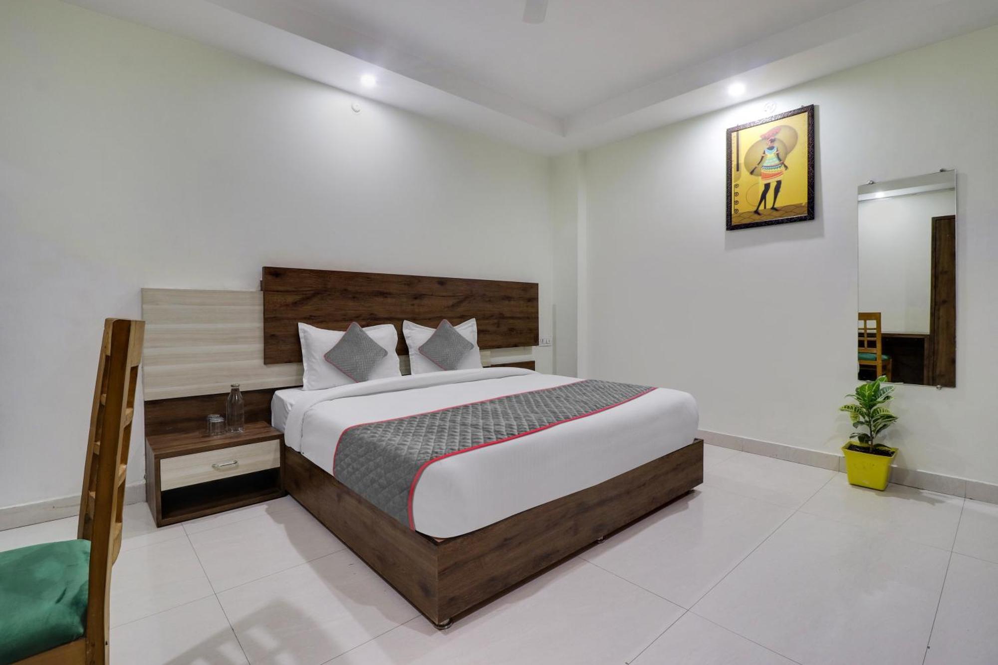 Townhouse Hotel Rooftop Rishīkesh Exterior foto